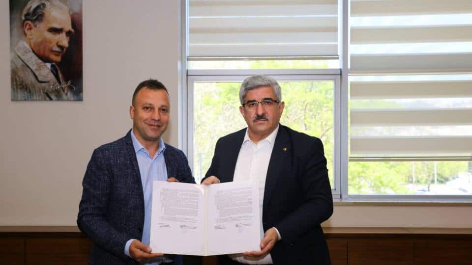 Kocaeli Ticaret Odası ve Alkan Yemek Arasında İndirim Anlaşması Sektöre Katkı Sağlayacak